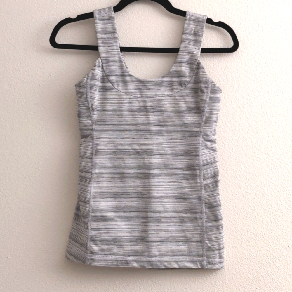 Lululemon tank top